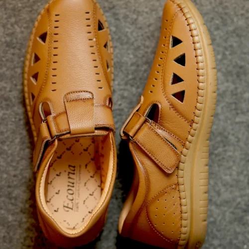 Comfortable Stylish Genuine Leather Sacchi/Cycle Shoes(Nsm)