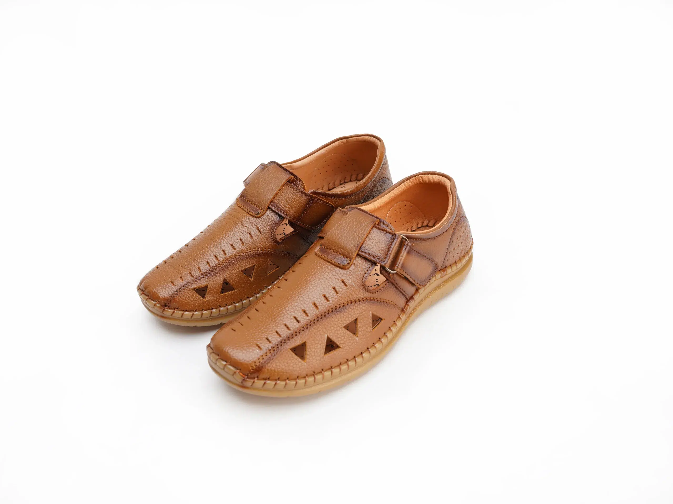Comfortable Stylish Genuine Leather Sacchi/Cycle Shoes(Nsm) - Image 3